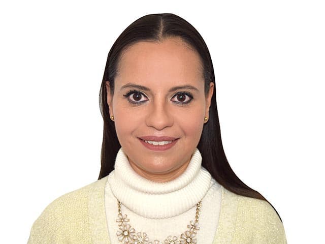 Shearley Ivett Álvarez Robles